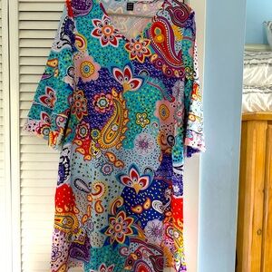 Paisley SHEIN dress, brand new, never worn. Size large